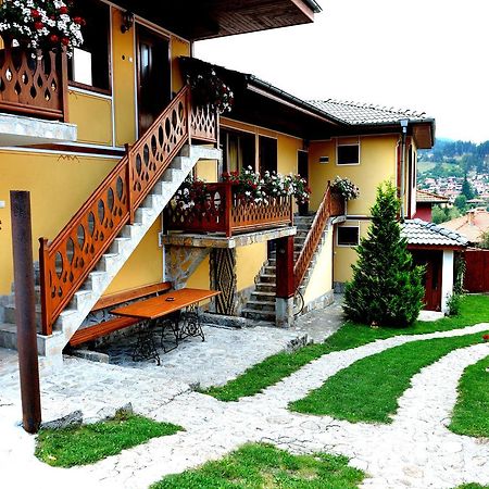 Guest House Mavrudieva Koprivshtitsa Bagian luar foto