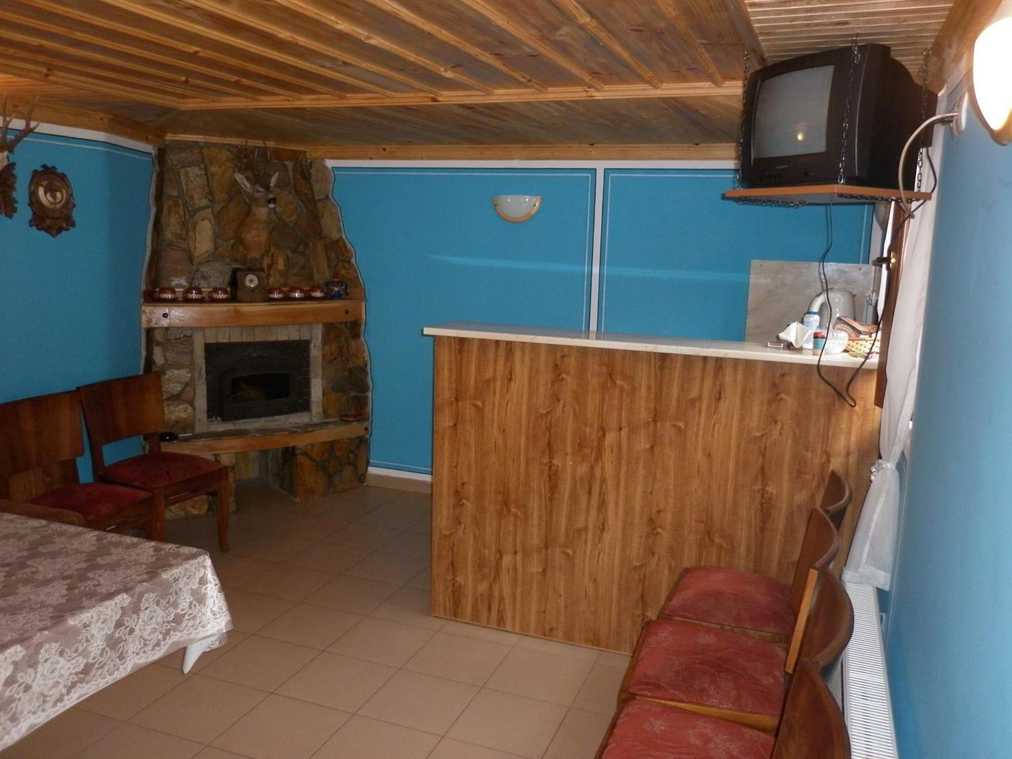 Guest House Mavrudieva Koprivshtitsa Bagian luar foto