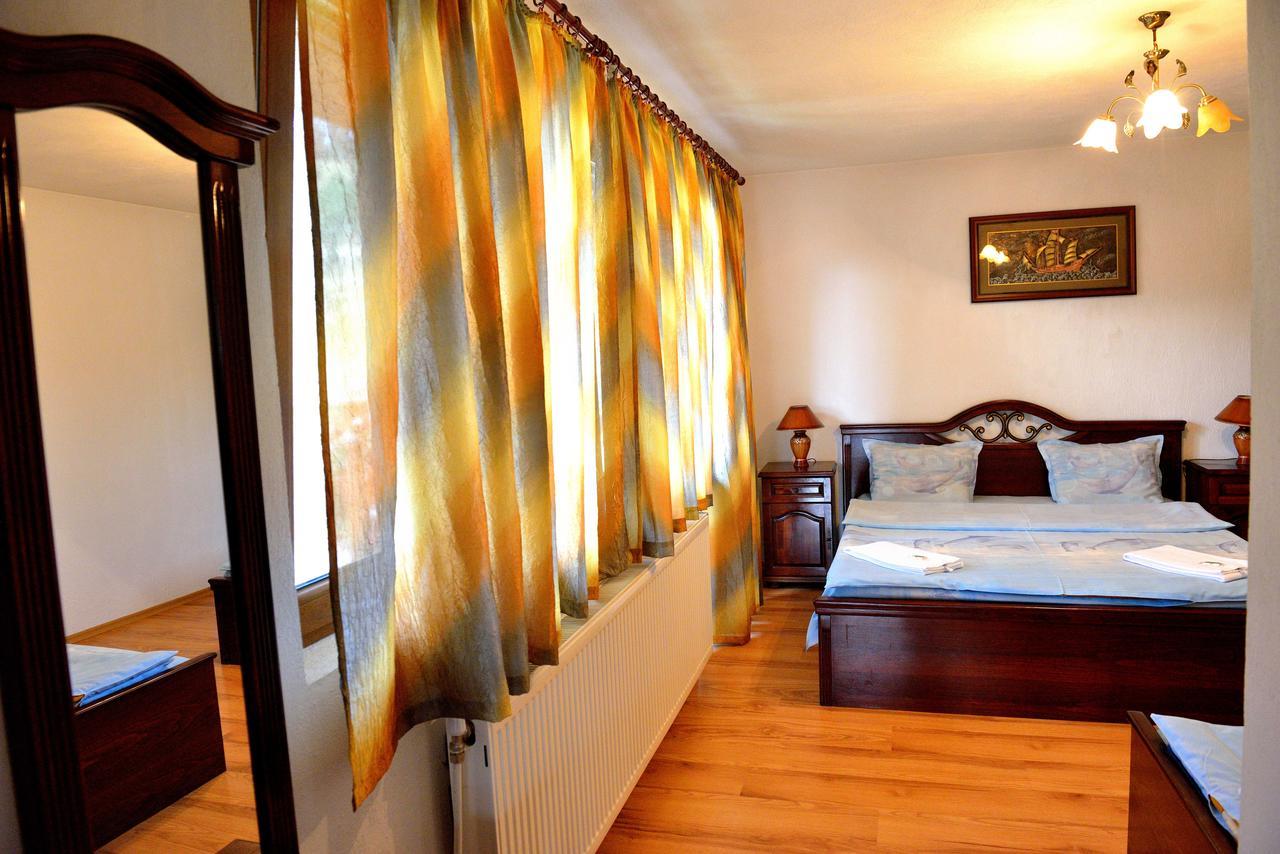 Guest House Mavrudieva Koprivshtitsa Bagian luar foto