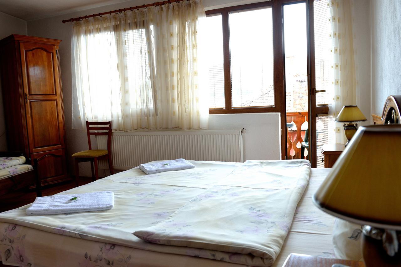 Guest House Mavrudieva Koprivshtitsa Bagian luar foto